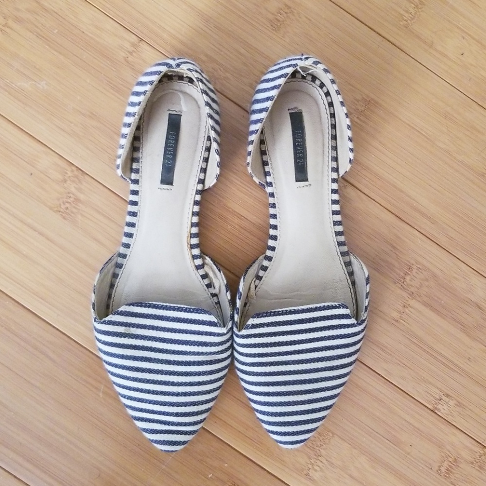 Navy & White prefect slides